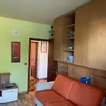 Villino Irma E Con Giardino Vicino Al Mare Bed and Breakfast
