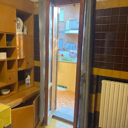 Bed & Breakfast Villino Irma E Con Giardino Vicino Al Mare