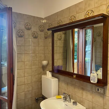 Bed & Breakfast Villino Irma E Con Giardino Vicino Al Mare Porto San Giorgio