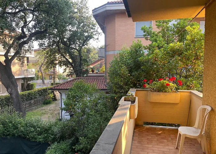 Villino Irma E Con Giardino Vicino Al Mare Porto San Giorgio