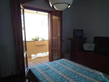 Villino Irma E Con Giardino Vicino Al Mare